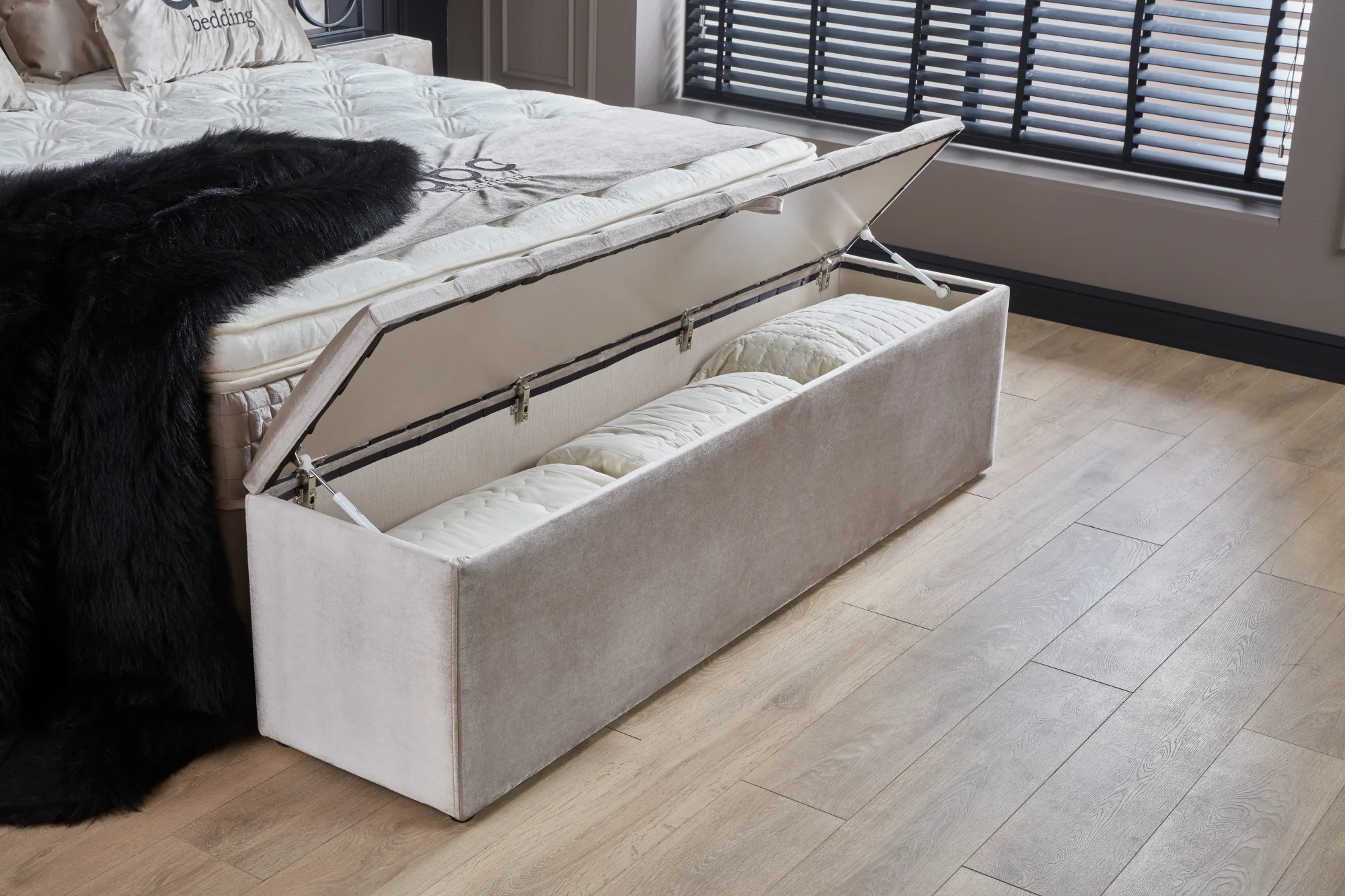 Boxspringbett Oscar Beige Voll-orthopädisches Komfortbett mit Bettkasten, Stauraum, inkl. kostenlose Lieferung und Montage - Image 15