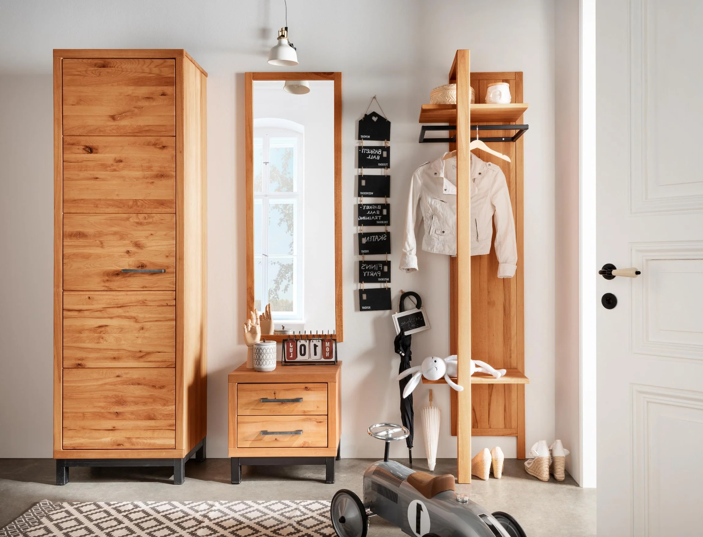 Garderobenschrank Brest Wildeiche/ Kernbuche massiv (links angeschlagen) B/H/T 60 x 200 x 38 cm - Image 3