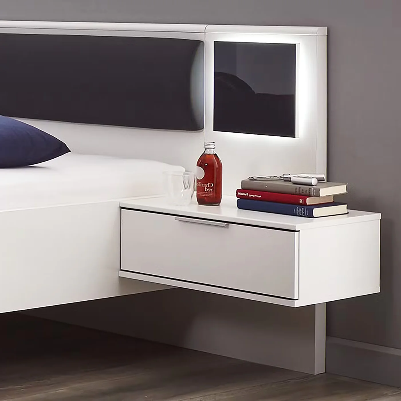 Wimex Futonbett Valencia Breite 160/180 x 200 cm inkl. Beleuchtung, inkl. Nachtschränke - Image 8